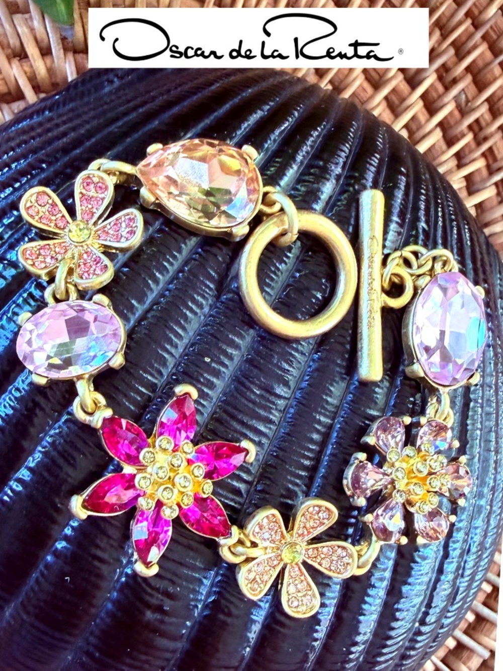 Oscar de la Renta Crystal Flower Bracelet🩷 Hot Pink/ Gold combo🩷Toggle Closure